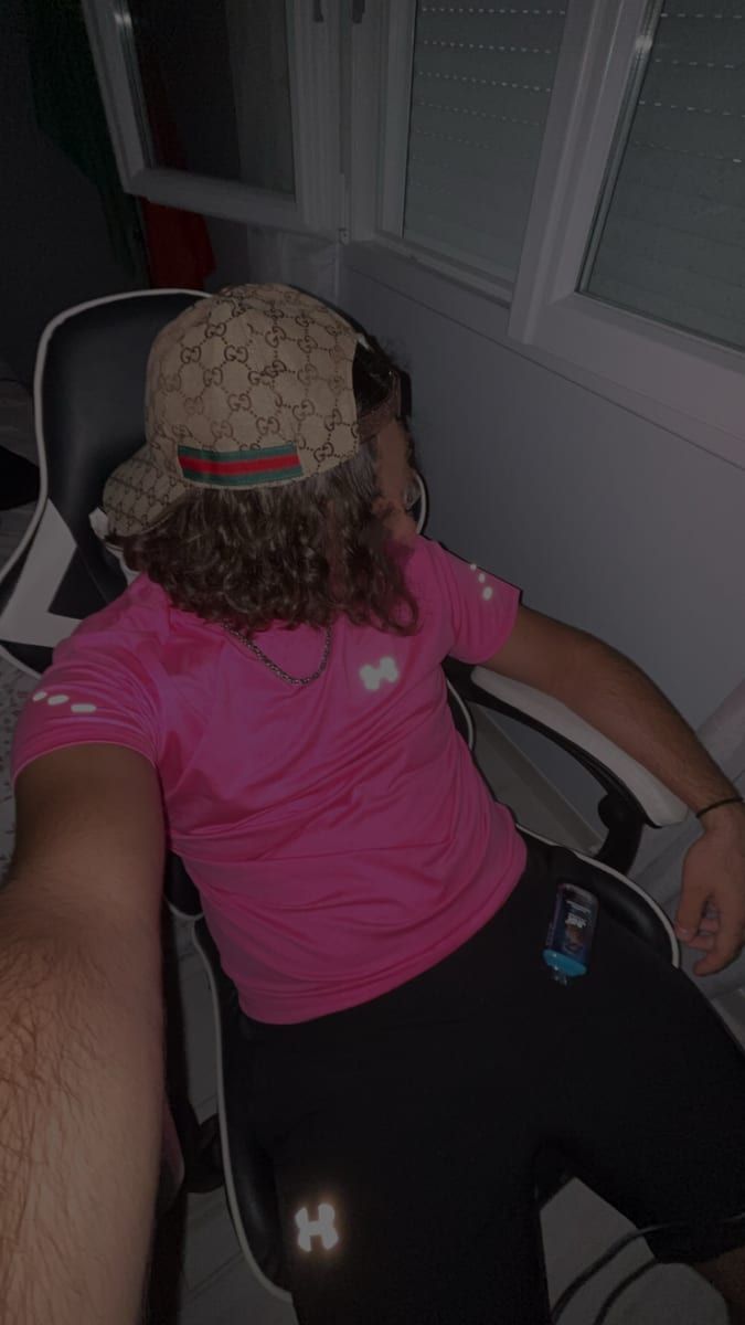 Ladji - Gay in Datzeroth Profil von Ladji, 26 Jahre, Gay in Datzeroth (Rheinland-Pfalz)