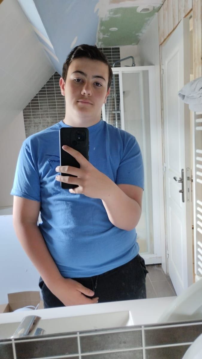 Dick - Gay in Dattenberg Profil von Dick, 28 Jahre, Gay in Dattenberg (Rheinland-Pfalz)