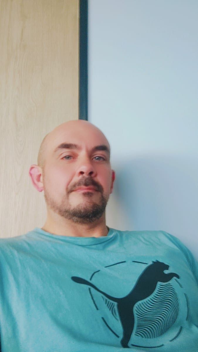 Djilali - Gay in Eimsheim Profil von Djilali, 32 Jahre, Gay in Eimsheim (Rheinland-Pfalz)