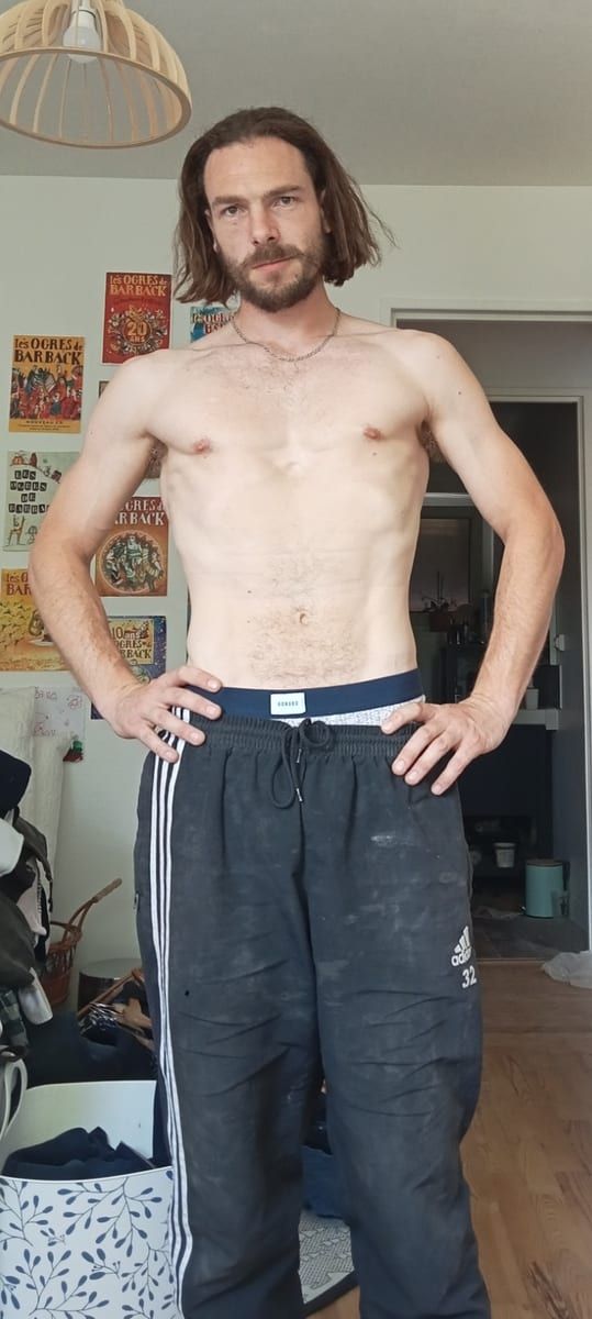 Adhémar - Gay in Wehr Profil von Adhémar, 30 Jahre, Gay in Wehr (Rheinland-Pfalz)