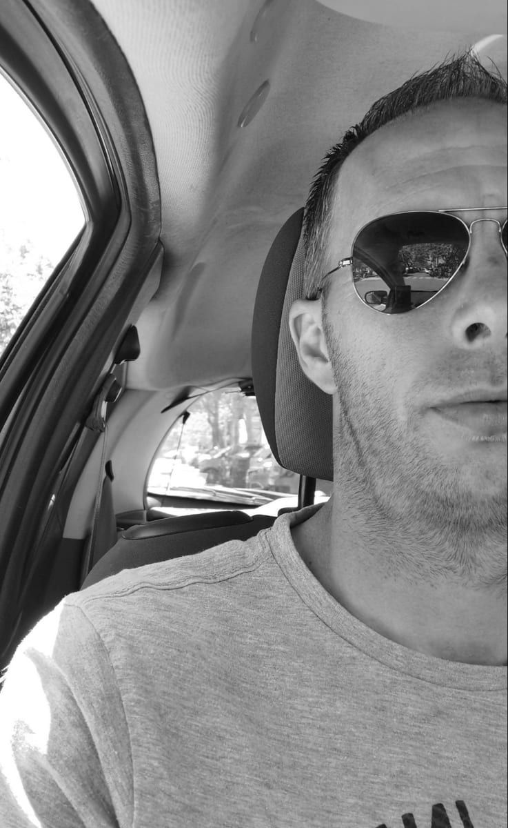 Vendelin - Gay in Immert Profil von Vendelin, 22 Jahre, Gay in Immert (Rheinland-Pfalz)