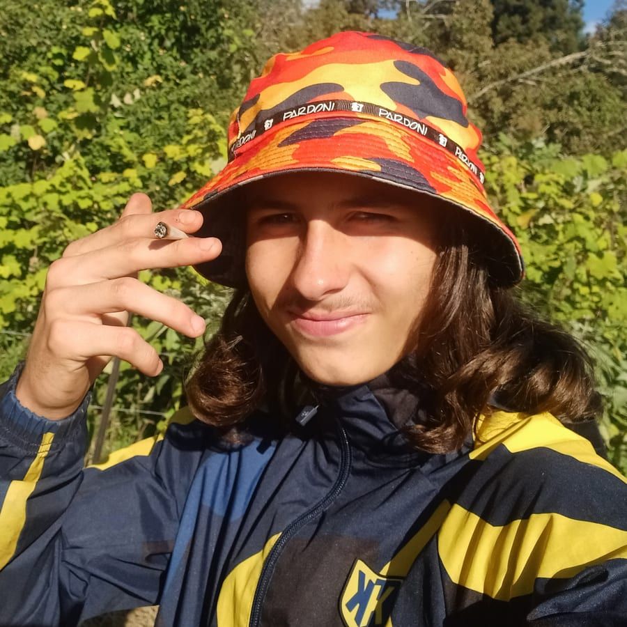 Joas - Gay in Seffern Profil von Joas, 35 Jahre, Gay in Seffern (Rheinland-Pfalz)
