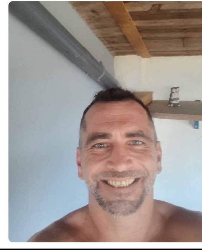 Carlu - Gay in Kundert Profil von Carlu, 26 Jahre, Gay in Kundert (Rheinland-Pfalz)
