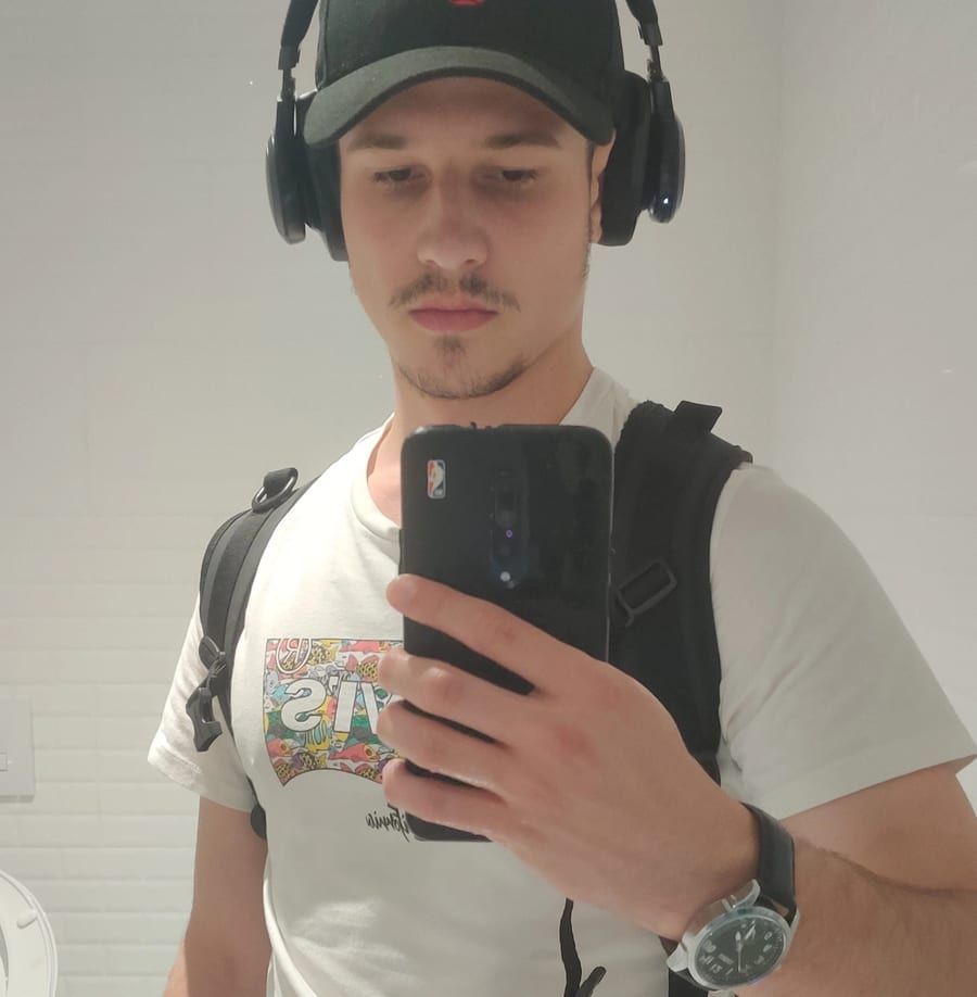 Profil von Housseine, 26 Jahre, Gay in Gensingen (Rheinland-Pfalz)