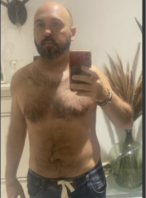 Pierre-lou - Gay in Eppenberg Profil von Pierre-lou, 44 Jahre, Gay in Eppenberg (Rheinland-Pfalz)