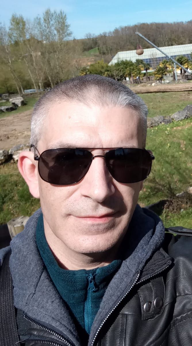 Nahe - Gay in Eichen Profil von Nahe, 43 Jahre, Gay in Eichen (Rheinland-Pfalz)