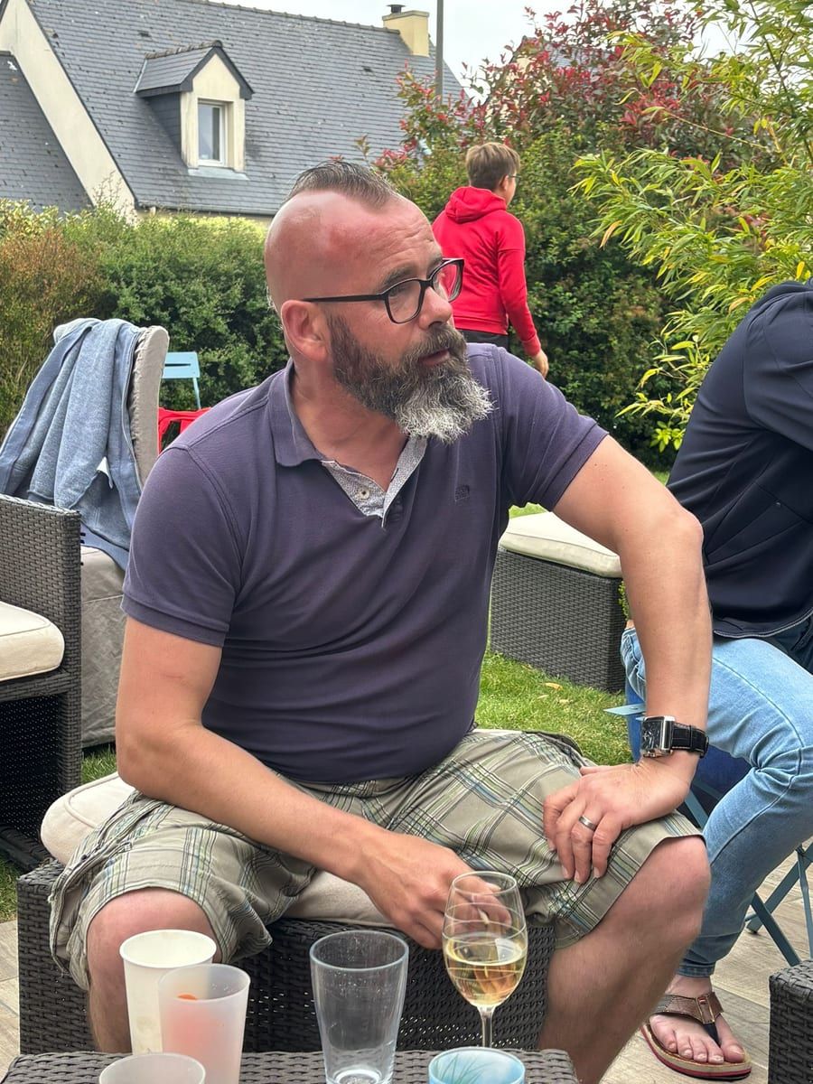 Soren - Gay in Greimerath Profil von Soren, 27 Jahre, Gay in Greimerath (Rheinland-Pfalz)