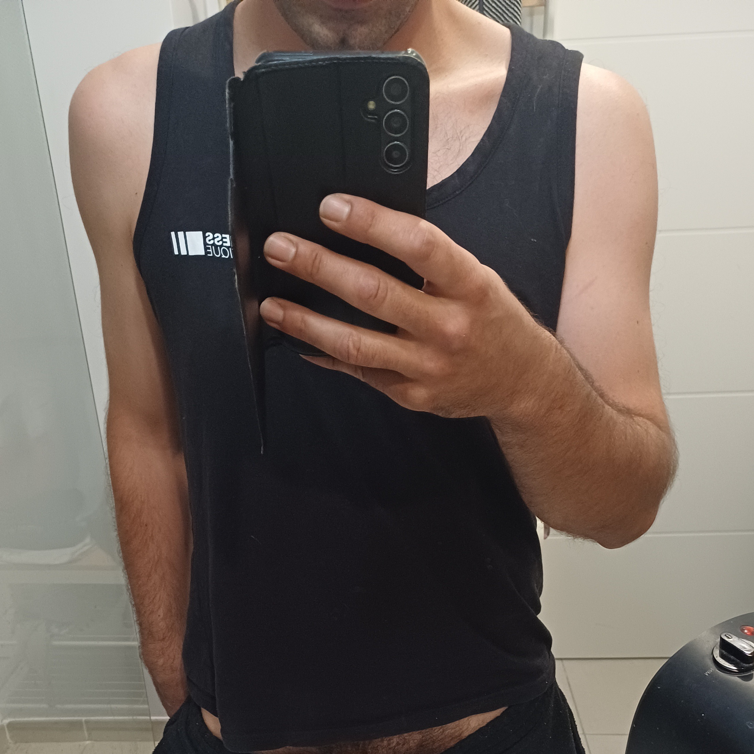 Melvin - Gay in Faid Profil von Melvin, 27 Jahre, Gay in Faid (Rheinland-Pfalz)