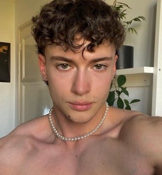 Gohan - Gay in Gehlweiler Profil von Gohan, 35 Jahre, Gay in Gehlweiler (Rheinland-Pfalz)