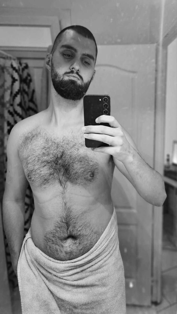 Profil von Yve, 34 Jahre, Gay in Erbach (Rheinland-Pfalz)