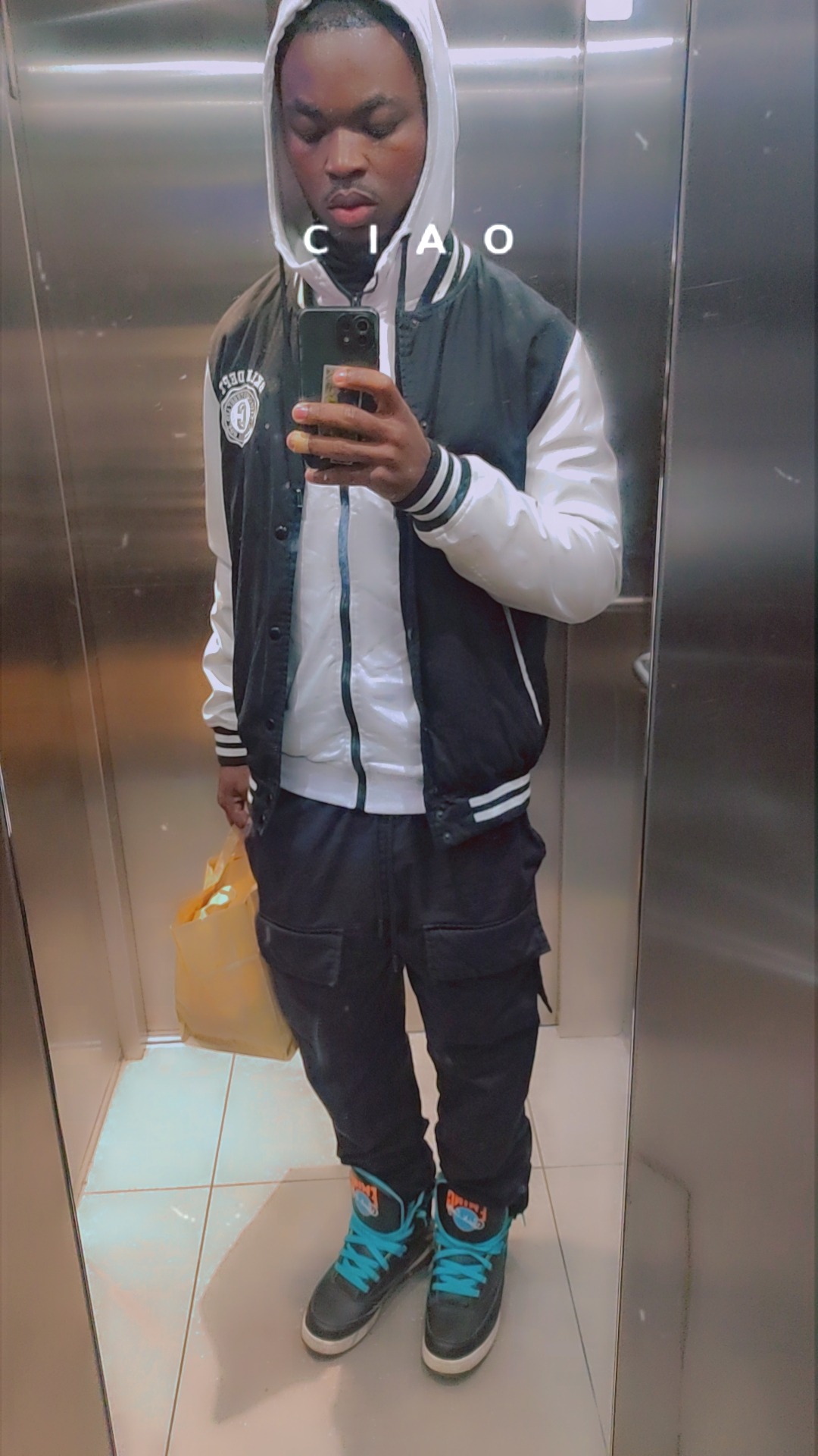 Shayne - Gay in Orbis Profil von Shayne, 22 Jahre, Gay in Orbis (Rheinland-Pfalz)