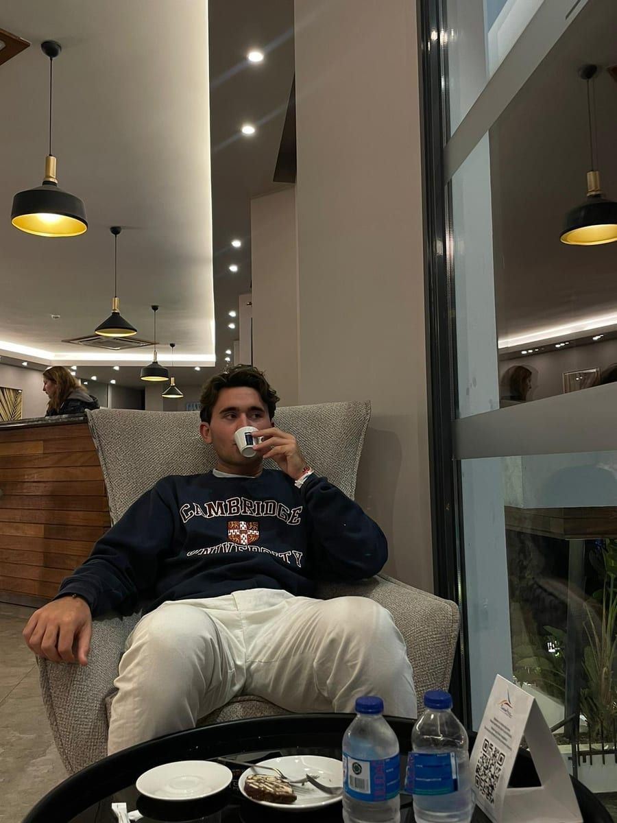 Mohamad - Gay in Eichen Profil von Mohamad, 23 Jahre, Gay in Eichen (Rheinland-Pfalz)