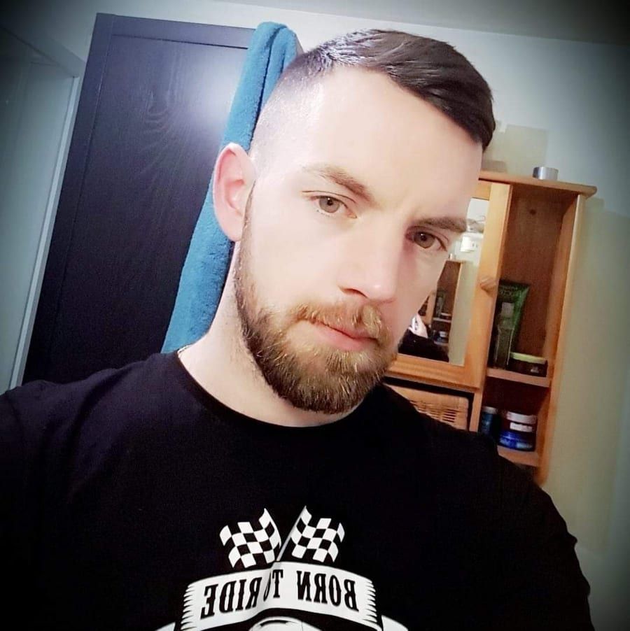 Yann-eric - Gay in Frücht Profil von Yann-eric, 28 Jahre, Gay in Frücht (Rheinland-Pfalz)