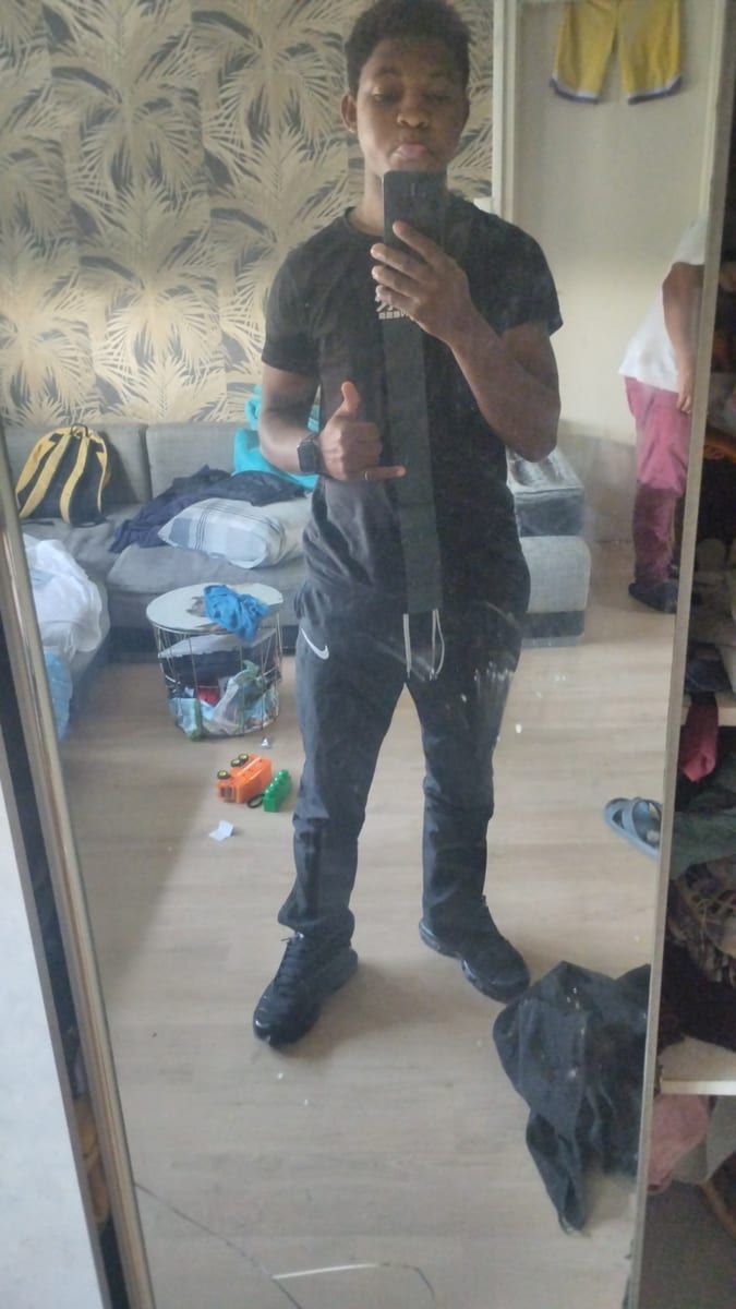 Anthime - Gay in Weiler Profil von Anthime, 41 Jahre, Gay in Weiler (Rheinland-Pfalz)