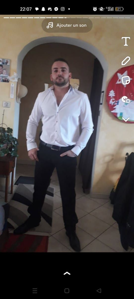 Yero - Gay in Weidenthal Profil von Yero, 36 Jahre, Gay in Weidenthal (Rheinland-Pfalz)