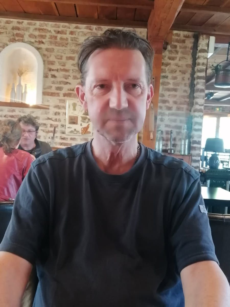 Alliaume - Gay in Reiferscheid Profil von Alliaume, 45 Jahre, Gay in Reiferscheid (Rheinland-Pfalz)