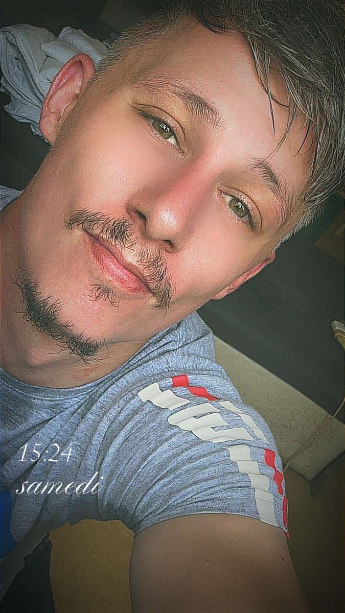 Edis - Gay in Scheuern Profil von Edis, 38 Jahre, Gay in Scheuern (Rheinland-Pfalz)