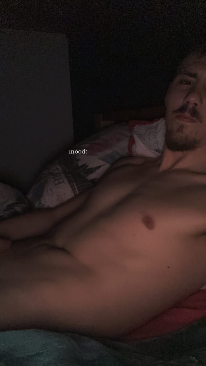 Dinis - Gay in Halbs Profil von Dinis, 29 Jahre, Gay in Halbs (Rheinland-Pfalz)