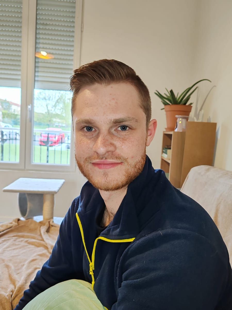 Helio - Gay in Wirscheid Profil von Helio, 33 Jahre, Gay in Wirscheid (Rheinland-Pfalz)