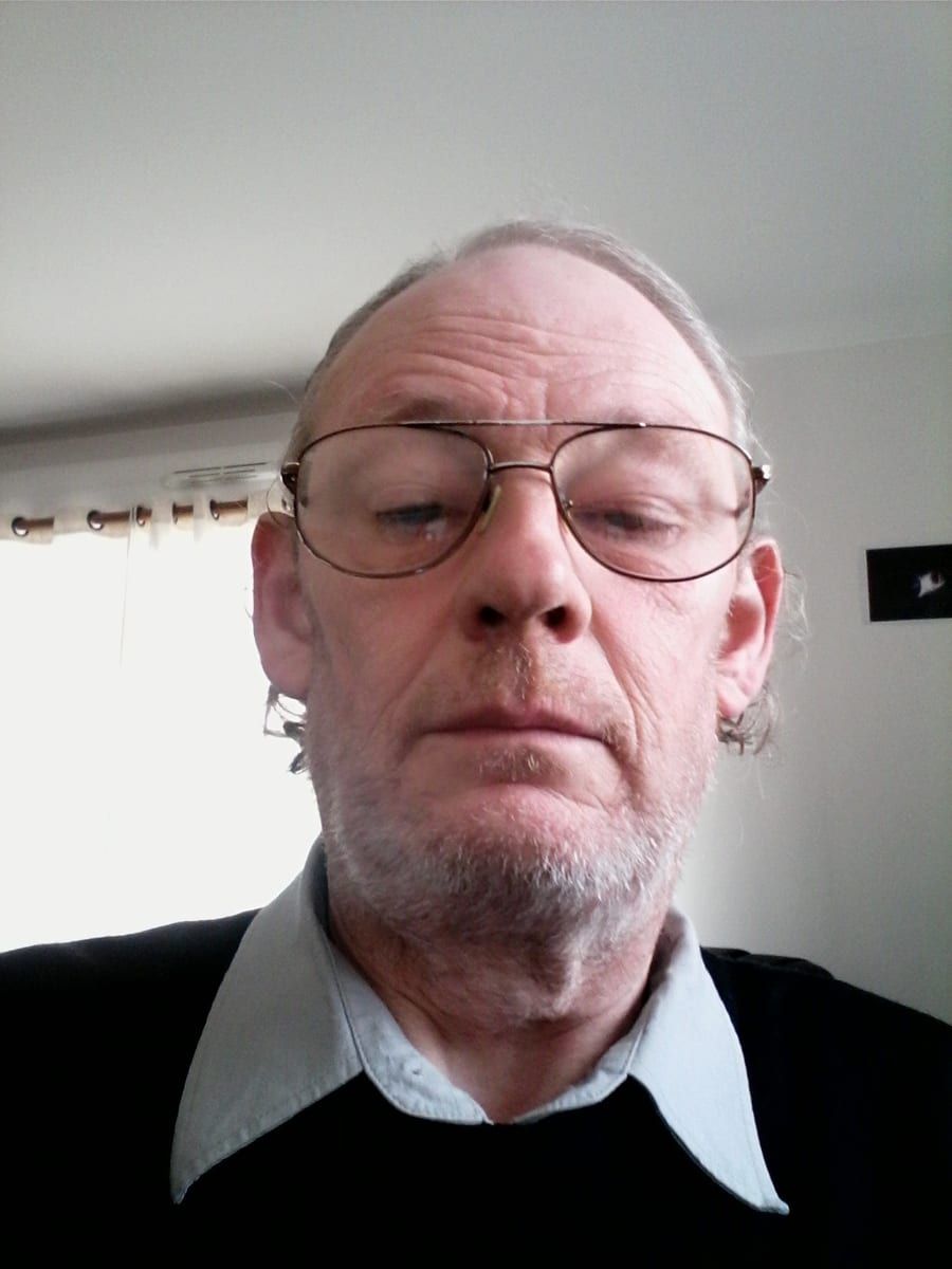 Jean-serge - Gay in Trimport Profil von Jean-serge, 42 Jahre, Gay in Trimport (Rheinland-Pfalz)