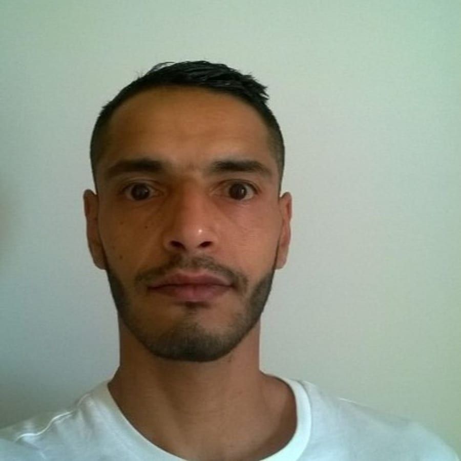 Rayane - Gay in Geiselberg Profil von Rayane, 44 Jahre, Gay in Geiselberg (Rheinland-Pfalz)