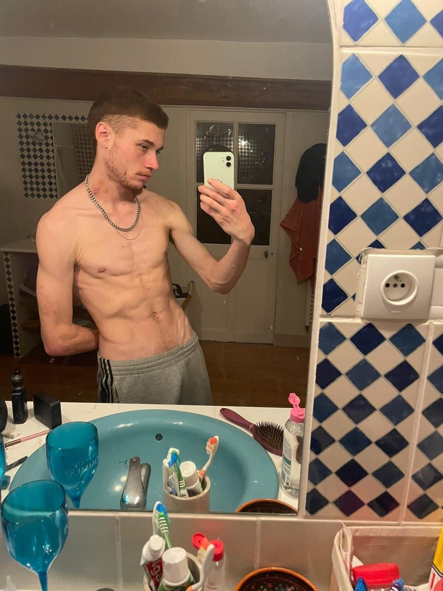 Profil von Ryan, 26 Jahre, Gay in Hammerstein (Rheinland-Pfalz)