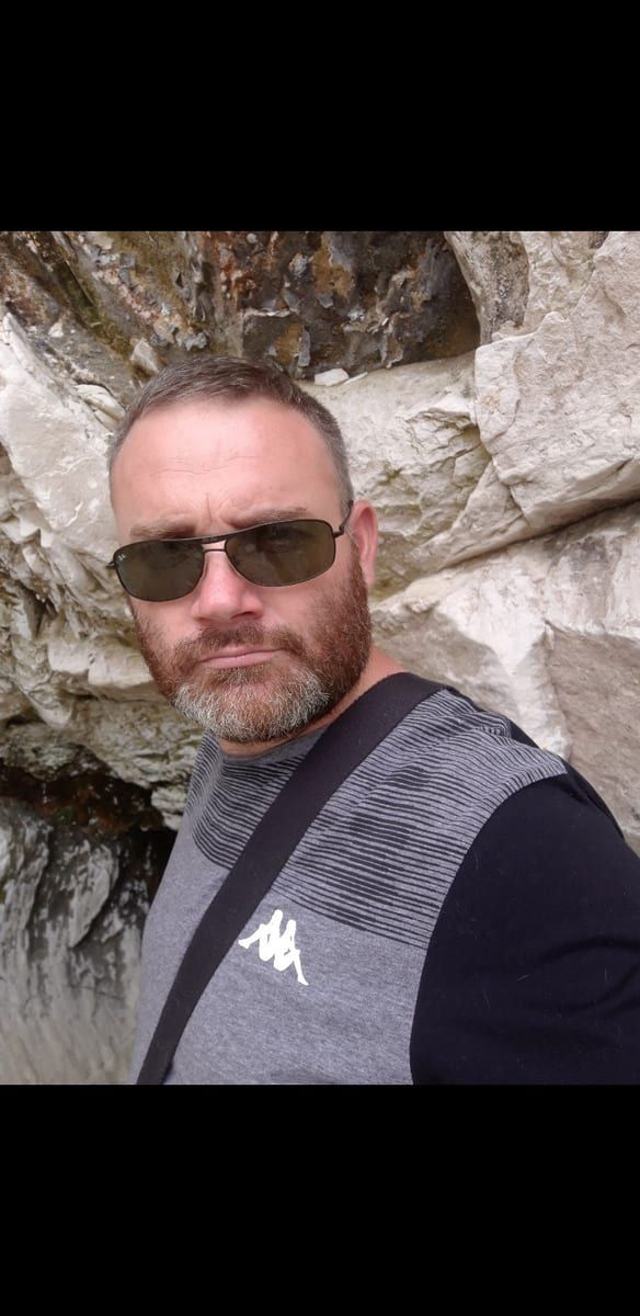 Gagny - Gay in Bolanden Profil von Gagny, 41 Jahre, Gay in Bolanden (Rheinland-Pfalz)