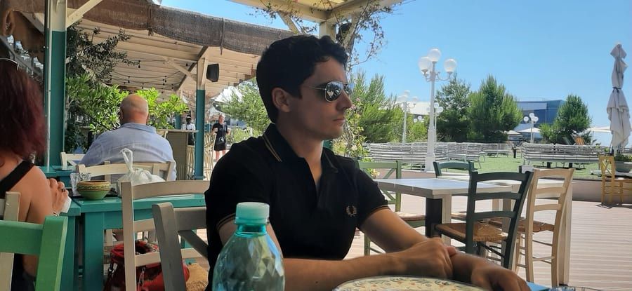 Yousri - Gay in Hentern Profil von Yousri, 22 Jahre, Gay in Hentern (Rheinland-Pfalz)