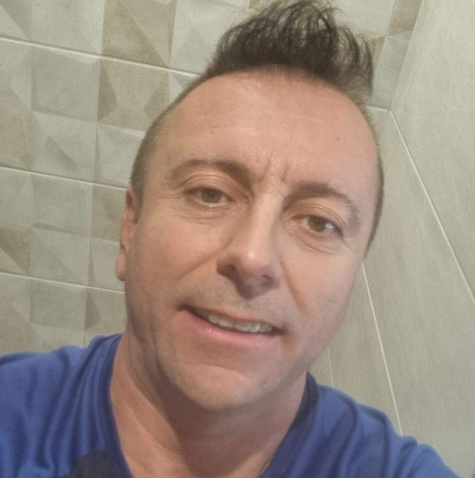 Profil von Yvo, 36 Jahre, Gay in Bobenthal (Rheinland-Pfalz)