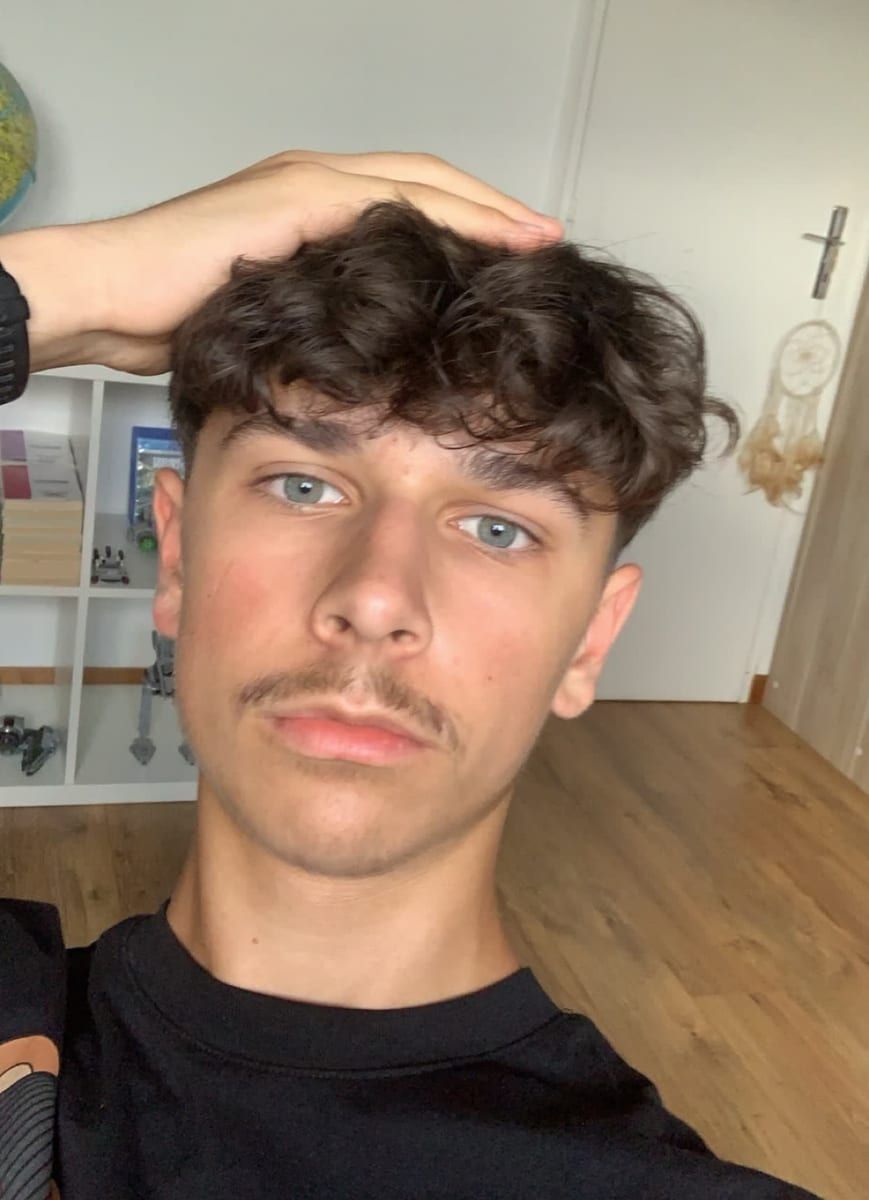 Jean-wilfrid - Gay in Bitzen Profil von Jean-wilfrid, 31 Jahre, Gay in Bitzen (Rheinland-Pfalz)