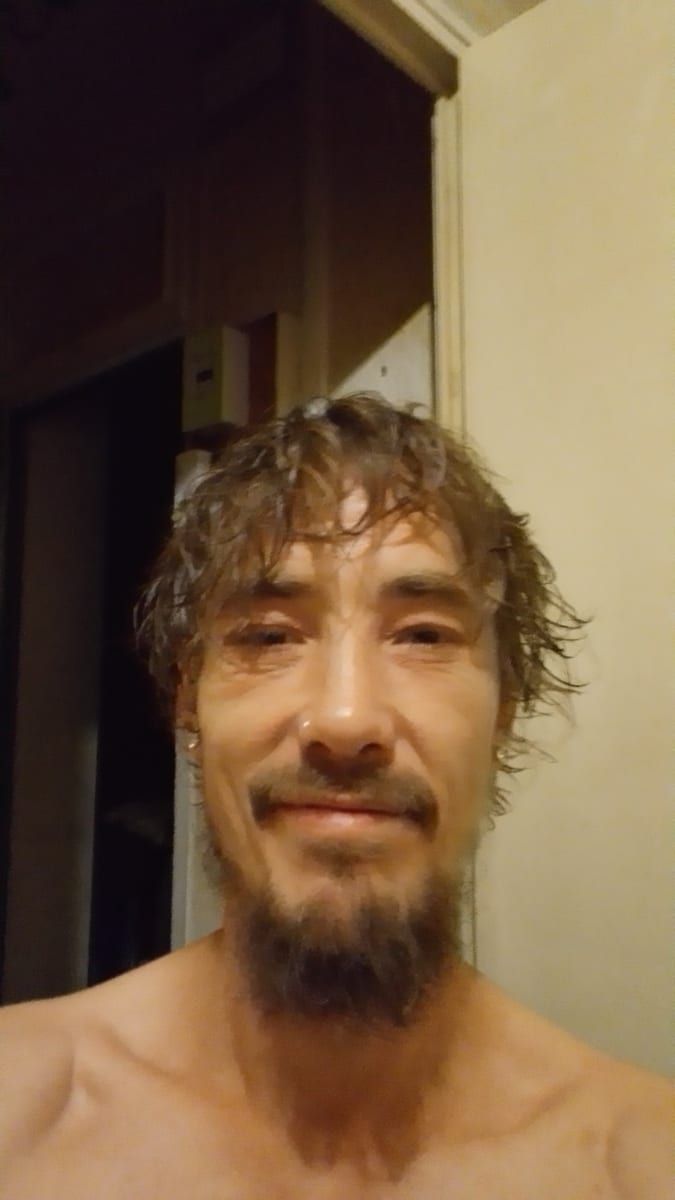 Hatim - Gay in Forst (Eifel) Profil von Hatim, 31 Jahre, Gay in Forst (Eifel) (Rheinland-Pfalz)