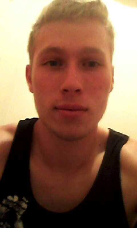 Rejean - Gay in Faid Profil von Rejean, 32 Jahre, Gay in Faid (Rheinland-Pfalz)