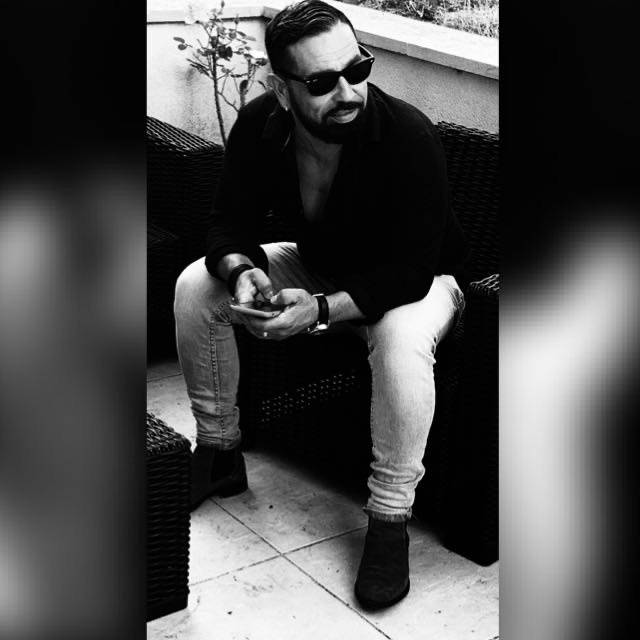 Avedis - Gay in Herresbach Profil von Avedis, 25 Jahre, Gay in Herresbach (Rheinland-Pfalz)