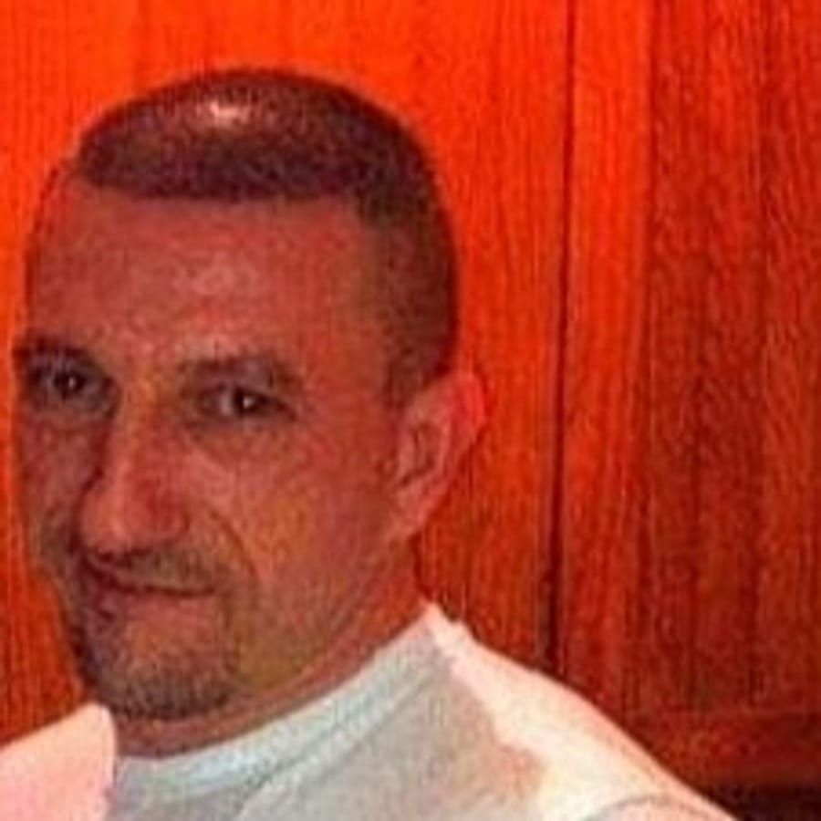 Aarone - Gay in Münk Profil von Aarone, 31 Jahre, Gay in Münk (Rheinland-Pfalz)