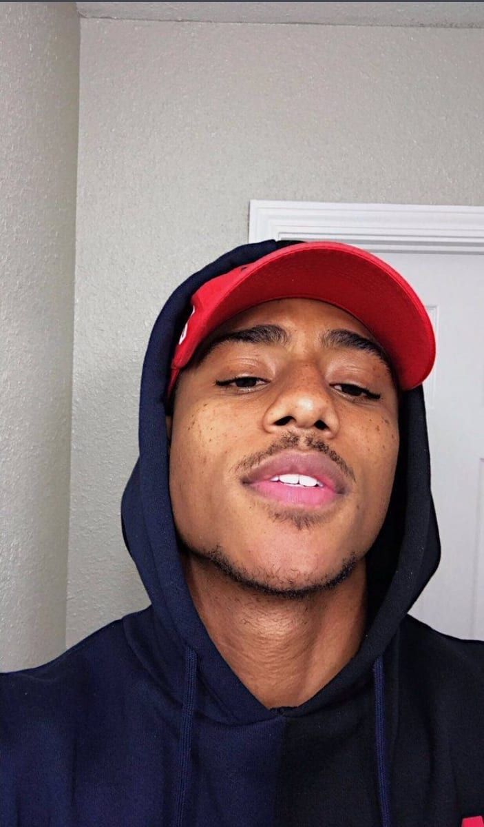 Profil von Salomon, 25 Jahre, Gay in Goddert (Rheinland-Pfalz)