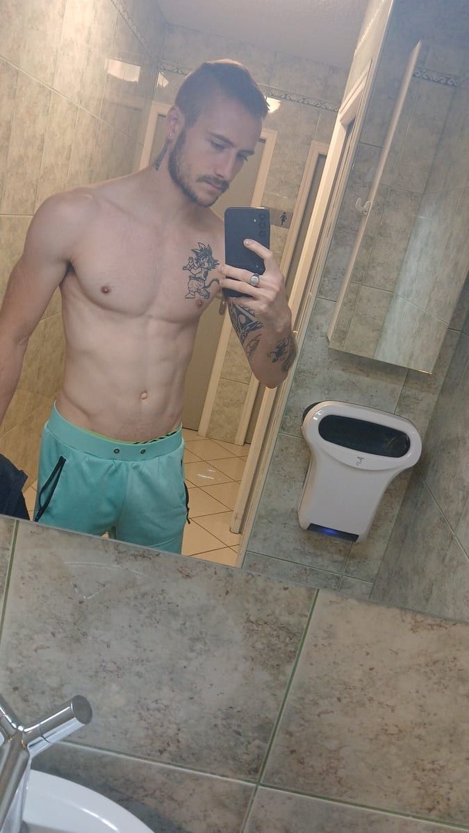Remus - Gay in Orbis Profil von Remus, 38 Jahre, Gay in Orbis (Rheinland-Pfalz)