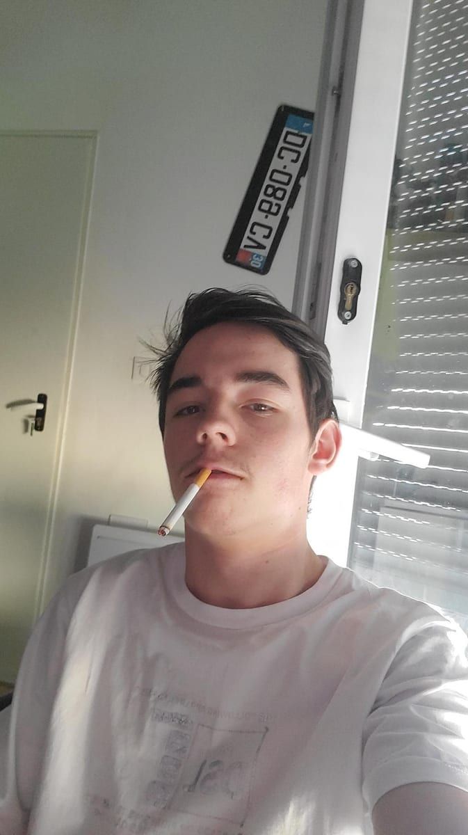 Helio - Gay in Igel Profil von Helio, 34 Jahre, Gay in Igel (Rheinland-Pfalz)