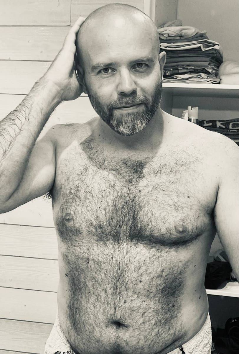 Profil von Aymerik, 29 Jahre, Gay in Dorn-Dürkheim (Rheinland-Pfalz)