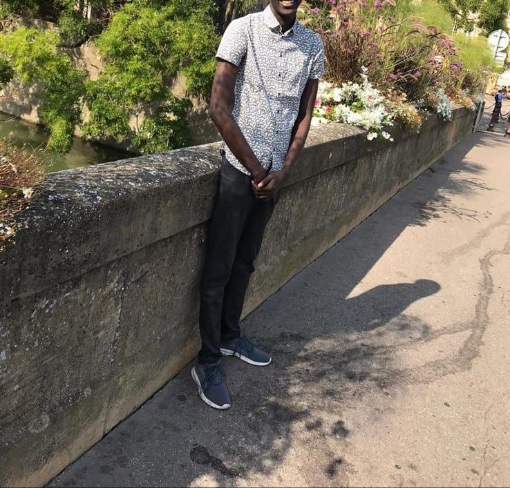 Cosma - Gay in Eppenberg Profil von Cosma, 22 Jahre, Gay in Eppenberg (Rheinland-Pfalz)