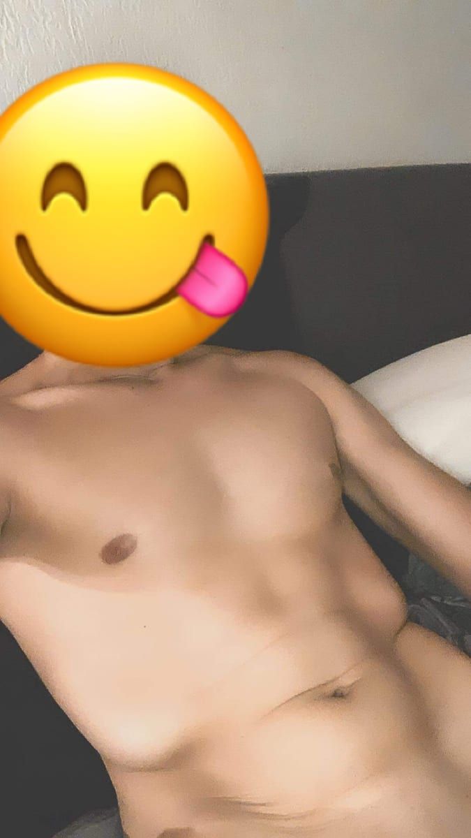 Saint-louis - Gay in Hungenroth Profil von Saint-louis, 35 Jahre, Gay in Hungenroth (Rheinland-Pfalz)